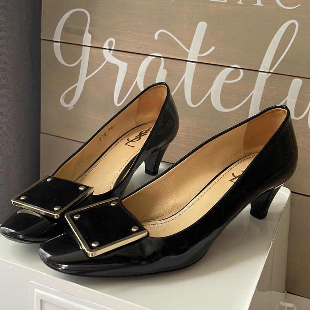 YVES SAINT LAURENT Kitten Heels